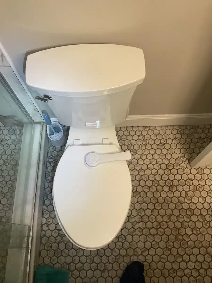 Toilet installation in a Pittsburgh, PA bathroom