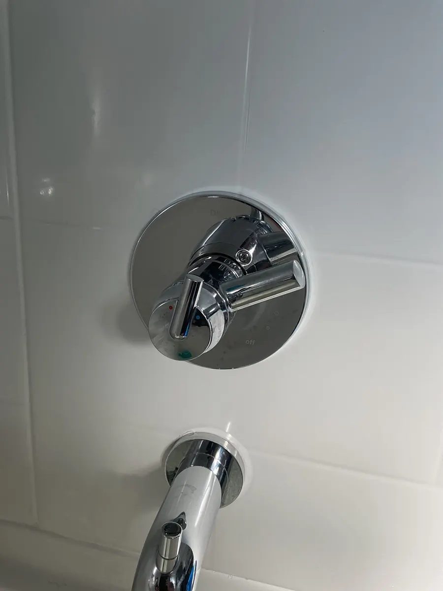 Shower valve and tub spout replacement in Pittsburgh, PA