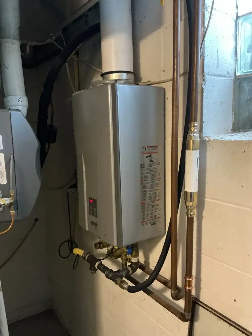 tankless water heater repair in Pittsburgh, PA by Taggart Plumbing