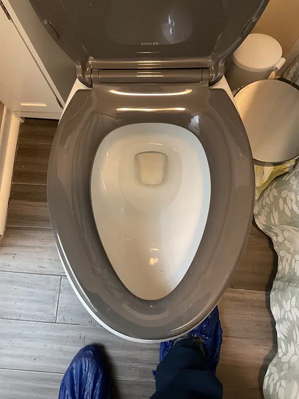 toilet repair in Pittsburgh, PA by Taggart Plumbing